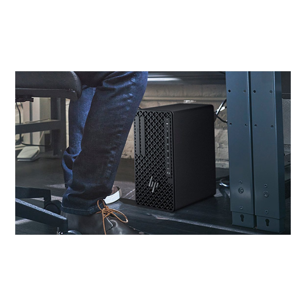 HP Z1 Tower G1i Workstation Desktop AI PC - Intel Core Ultra 7 265